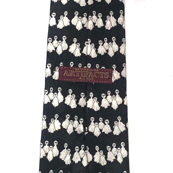 Vintage Museum Artifacts Ghost Halloween Tie - Picture 3 of 5